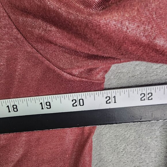 Mens Burgundy Guess Shirt Long Sleeve V-Neck Polyester Size M - Picture 6 of 8